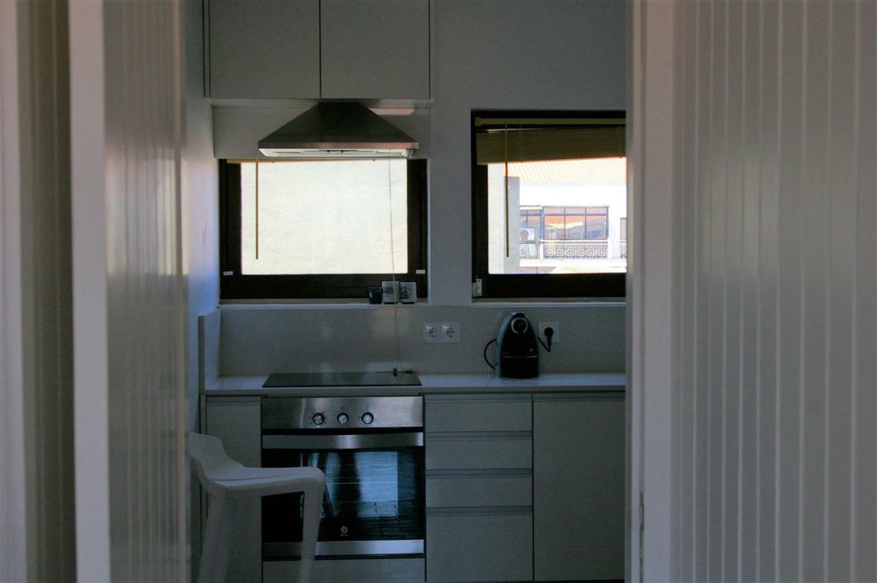 Blue Apartment Parede Beach House Buitenkant foto