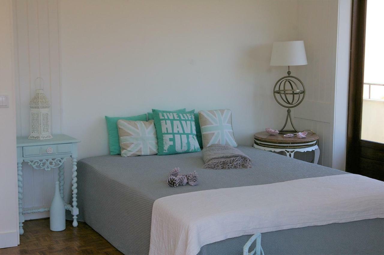 Blue Apartment Parede Beach House Buitenkant foto